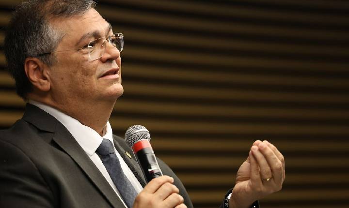 Dino determina plano emergencial de reestruturação da CVM