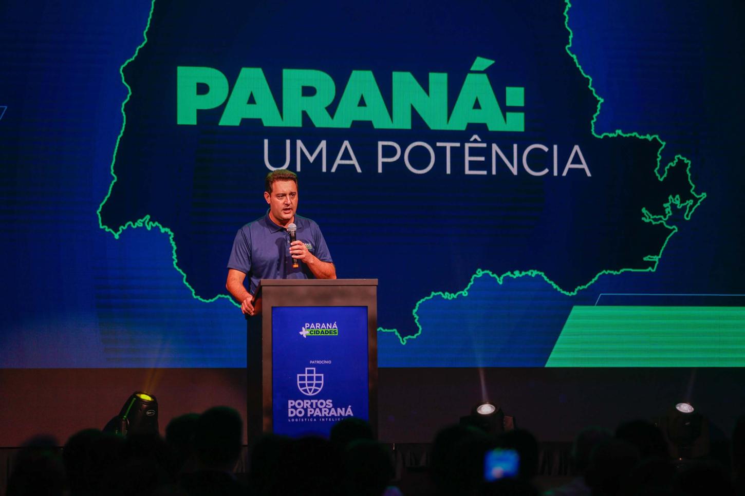 PARCERIA COM MUNICÍPIOS NA ABERTURA DO PARANÁ MAIS CIDADES