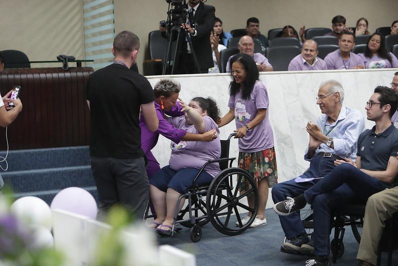 SESSÃO SOLENE MARCA OS DEZ ANOS DA LEI DE CONSCIENTIZAÇÃO SOBRE DOENÇAS RARAS