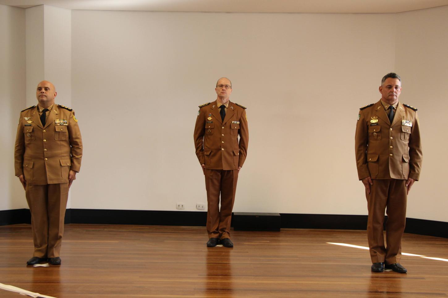 Passagem de comando no 1º CRPM homenageia Coronel Sérgio Augusto Silva e marca nova liderança