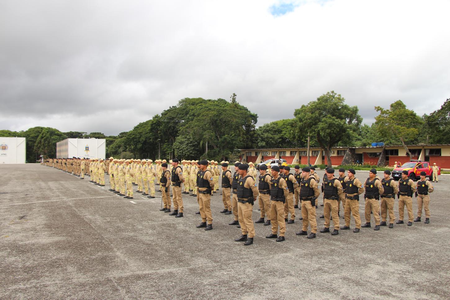PMPR celebra aniversário de 54 anos da Academia Policial Militar de Guatupê