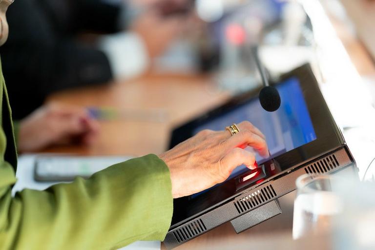 Feriados de Páscoa e Tiradentes: Câmara de Curitiba reabre na terça