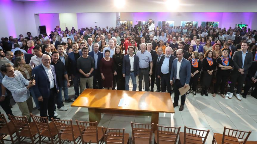 Em Sessão Especial, Assembleia Legislativa recebe reivindicações de Maringá e Região