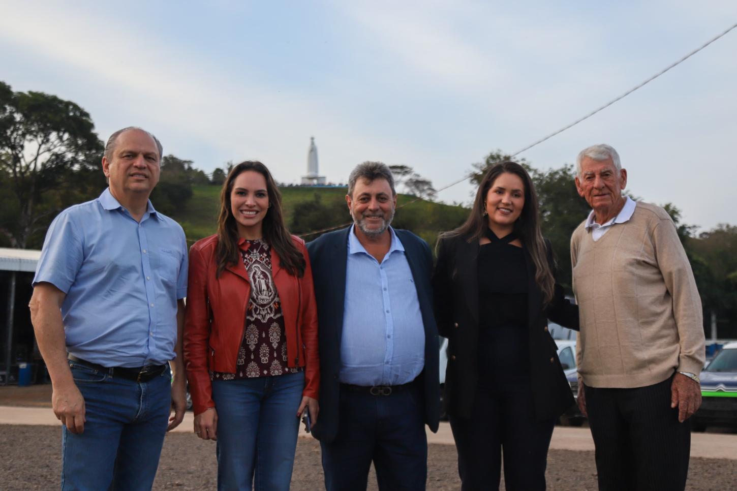 Maria Victoria (PP) destaca potencial do turismo religioso em Nova Cantu na inauguração do Caminho de Maria