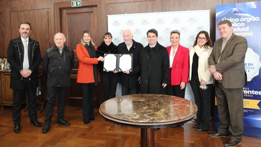 Procuradoria da Mulher e Assembleia Legislativa firmam parceria com SESC/SENAC para promover a capacitação de 243 mulheres em situação de vulnerabilidade