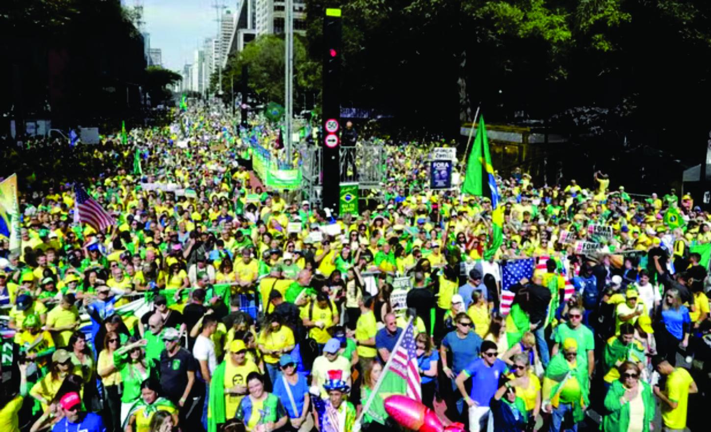MANIFESTAÇÕES DA DIREITA MARCAM ESTE DOMINGO