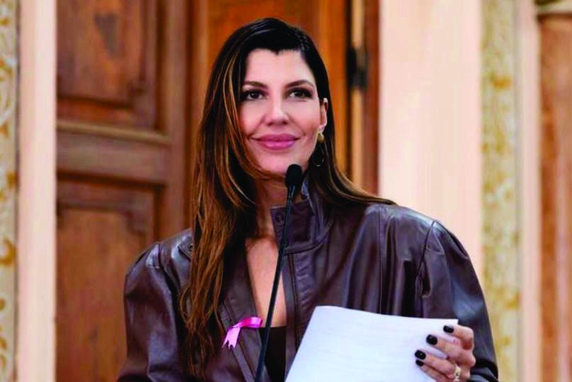 PROJETO SOBRE CAMPANHA DE CONSCIENTIZAÇÃO SOBRE O CLIMATÉRIA É APROVADO NA CMC