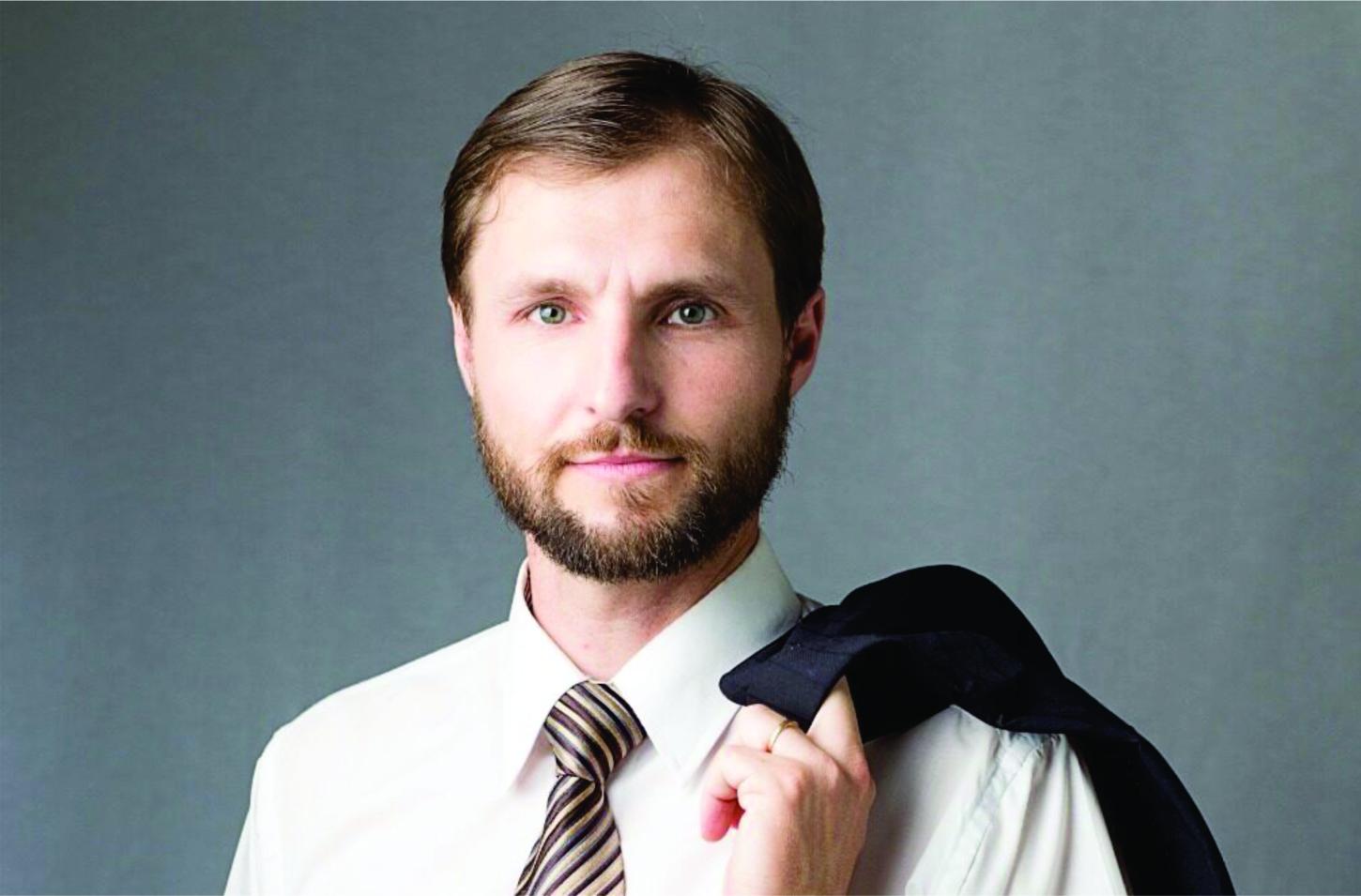 NEUROCIENTISTA LANÇA LIVRO 